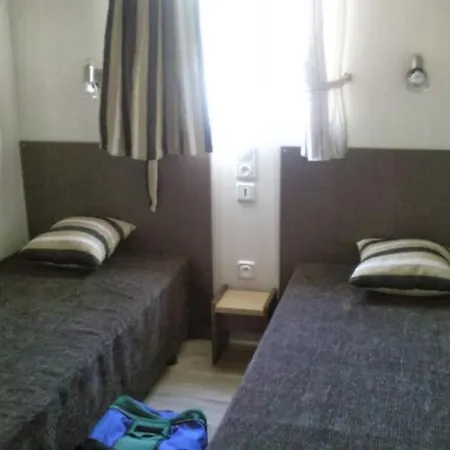 Chalet 6 Couchages Proche Ocean Chalet *